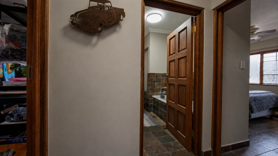  Bedroom Property for Sale in Bult South North West